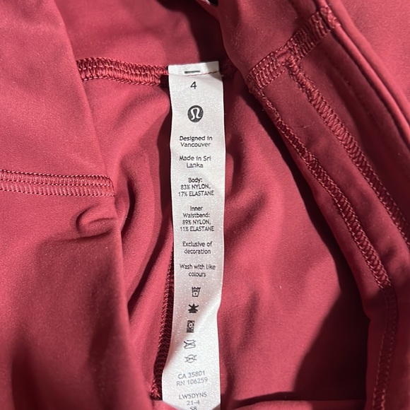 New Lululemon high waisted leggings - Picture 2 of 4